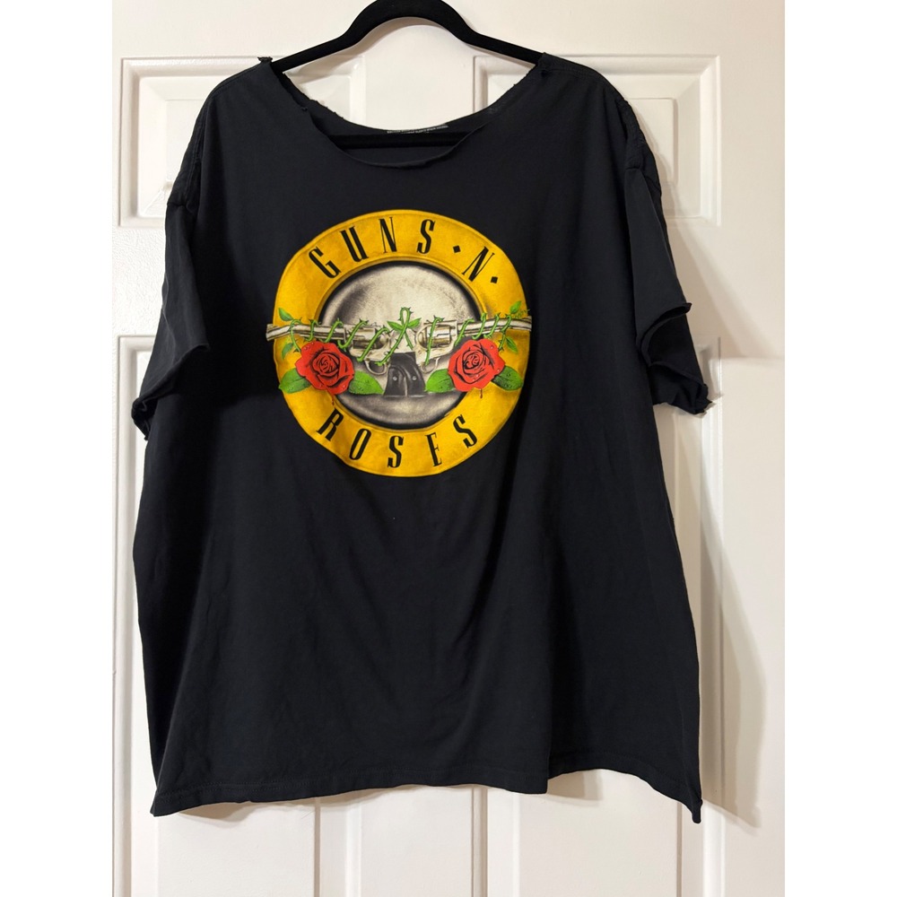 | Plus size Guns N' Roses Graphic Band Tee | 3xL || Black|